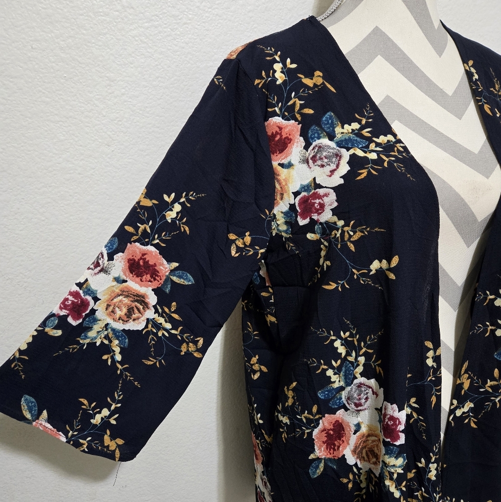 Navy Blue Kimono Duster Coverup with Floral Print Size Medium - Picture 3 of 10